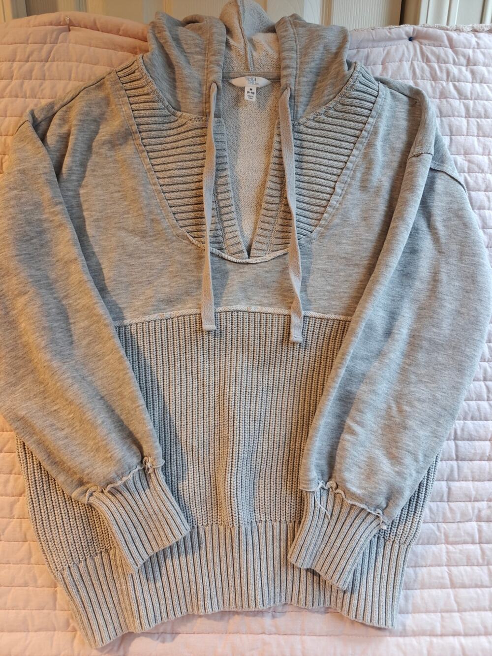 Time and Tru Grey Mixed Media V Neck Hoodie Sweater Pullover Women Medium 8-10